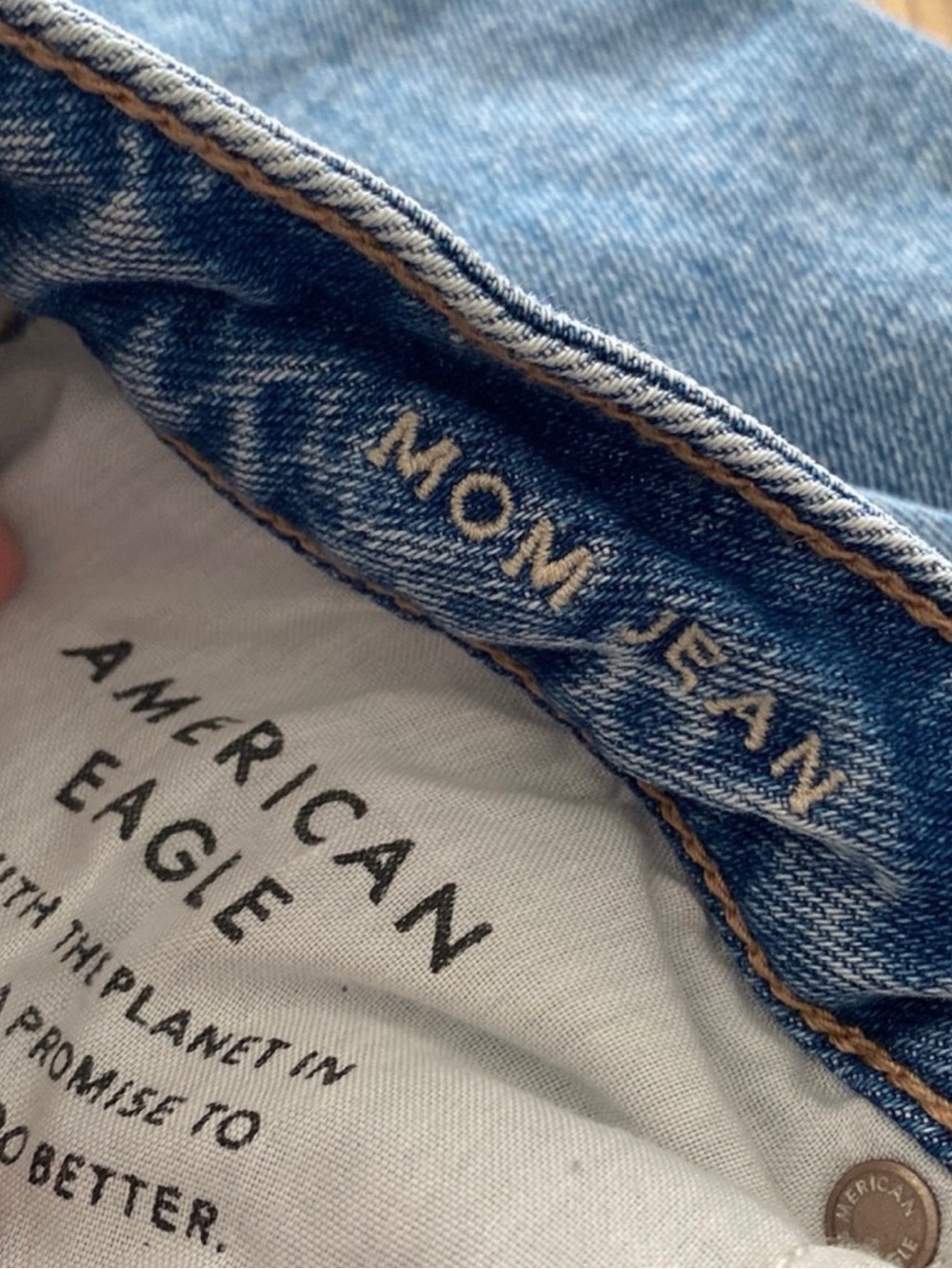 American Eagle Mom Jean (2) NWOT - Picture 4 of 10